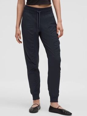 lululemon athletica black dance Jogger Pants